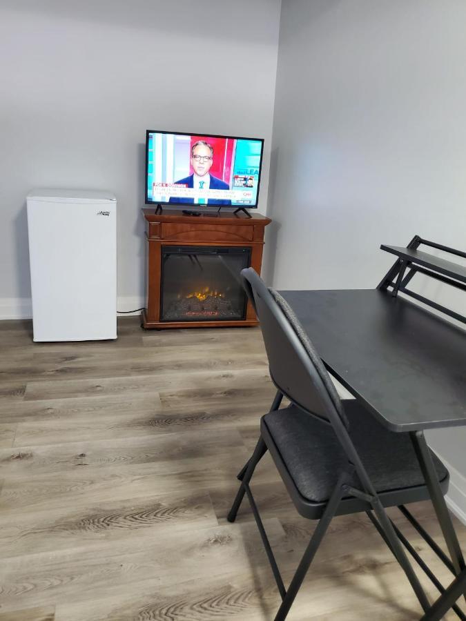 Maxwell Esabu Apartment Toronto Ngoại thất bức ảnh