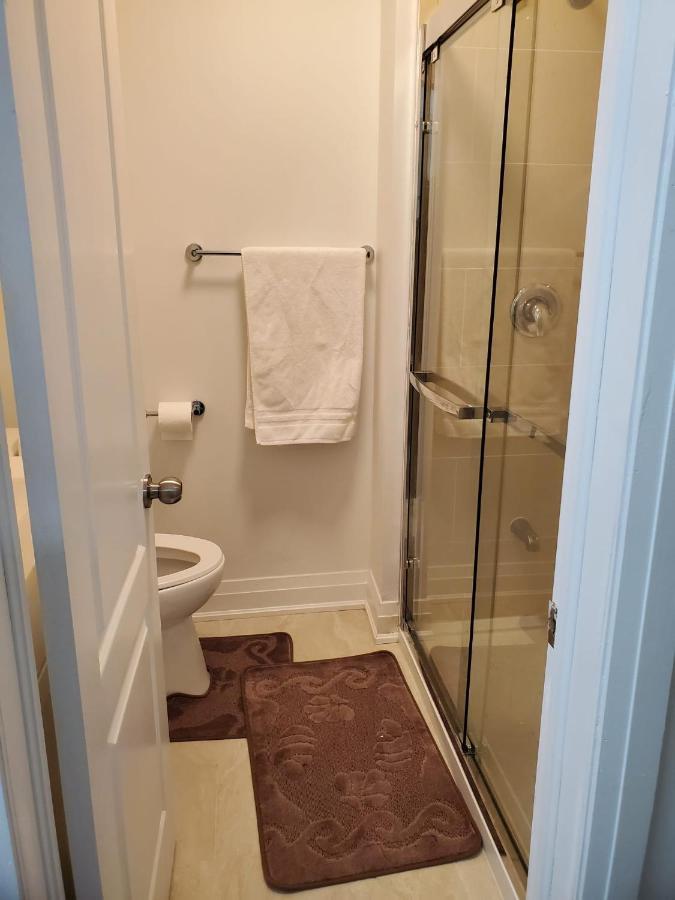 Maxwell Esabu Apartment Toronto Ngoại thất bức ảnh