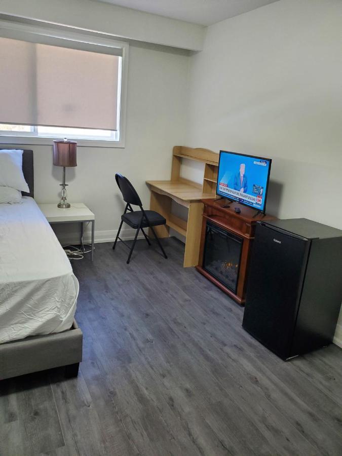 Maxwell Esabu Apartment Toronto Ngoại thất bức ảnh