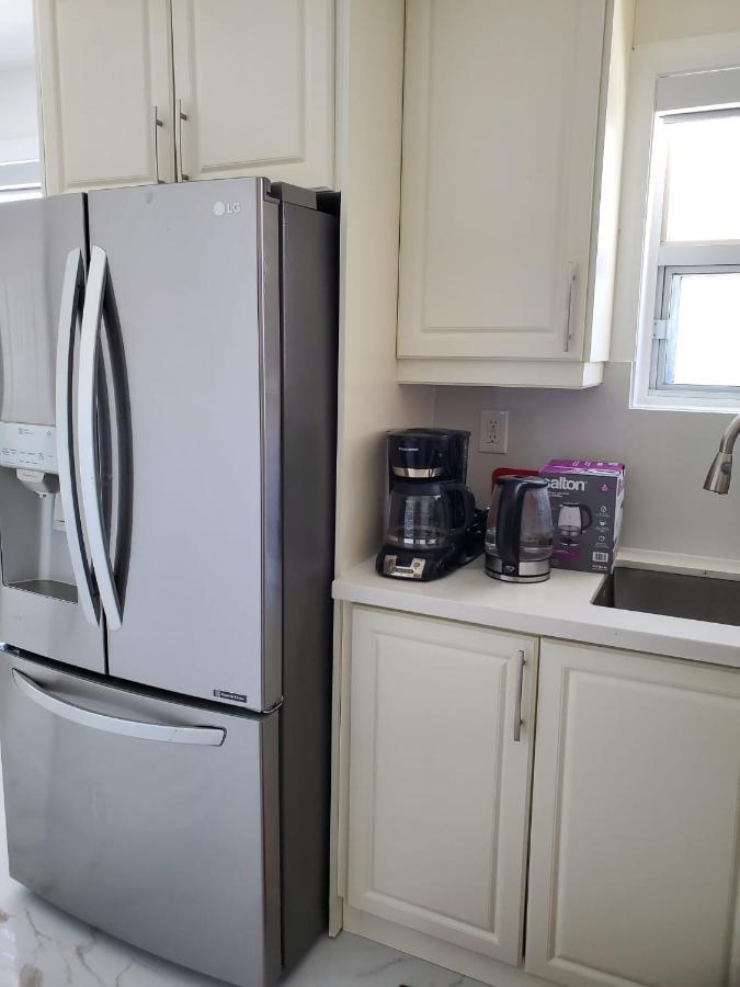 Maxwell Esabu Apartment Toronto Ngoại thất bức ảnh