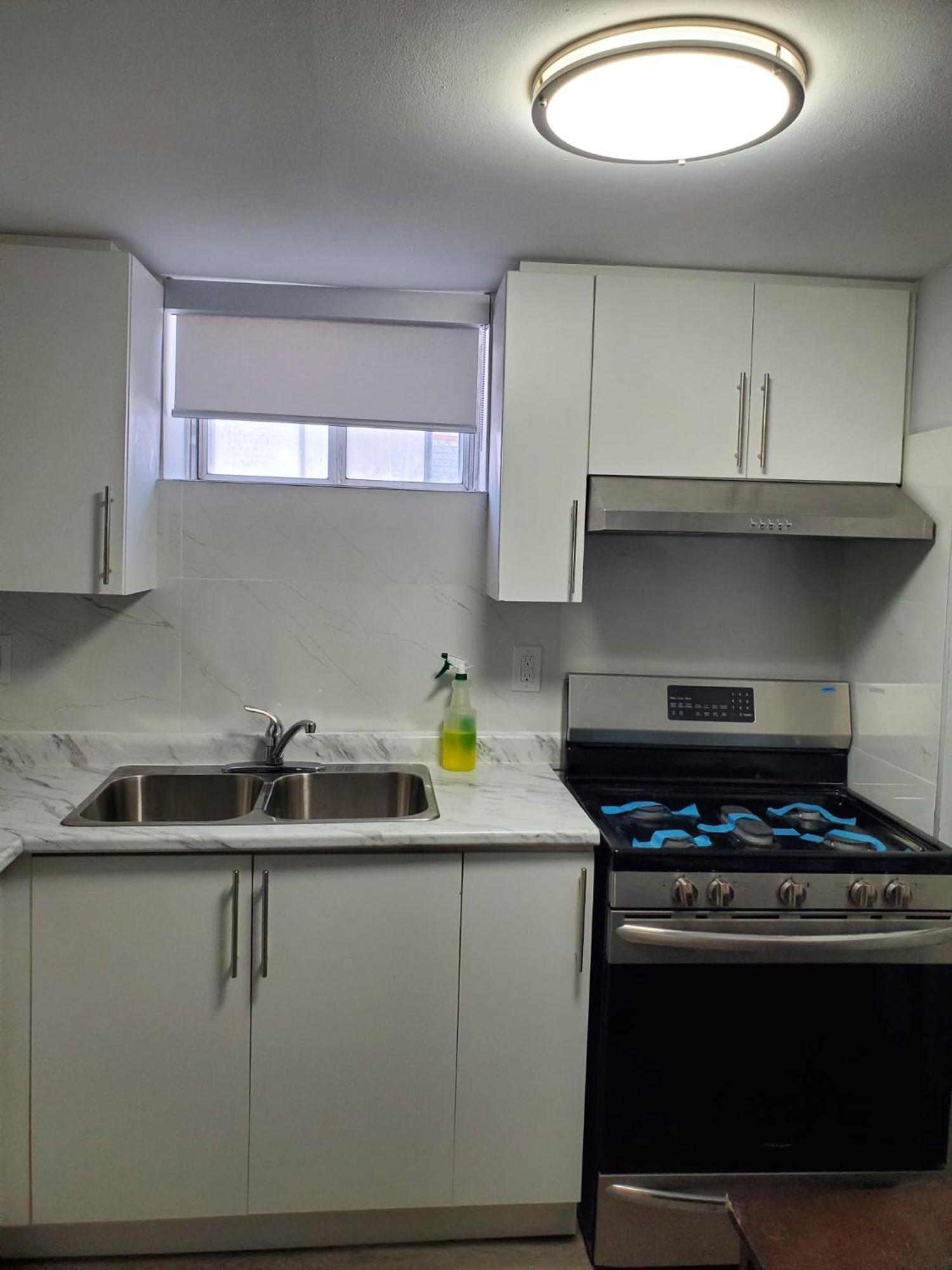 Maxwell Esabu Apartment Toronto Ngoại thất bức ảnh