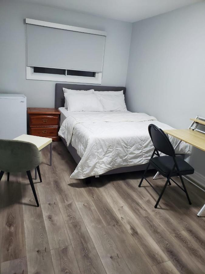 Maxwell Esabu Apartment Toronto Ngoại thất bức ảnh